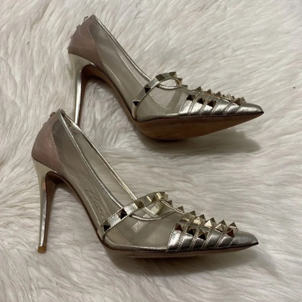 Valentino Garavani Rockstud Alcove pump‎ size 37.5EU - Picture 14 of 14